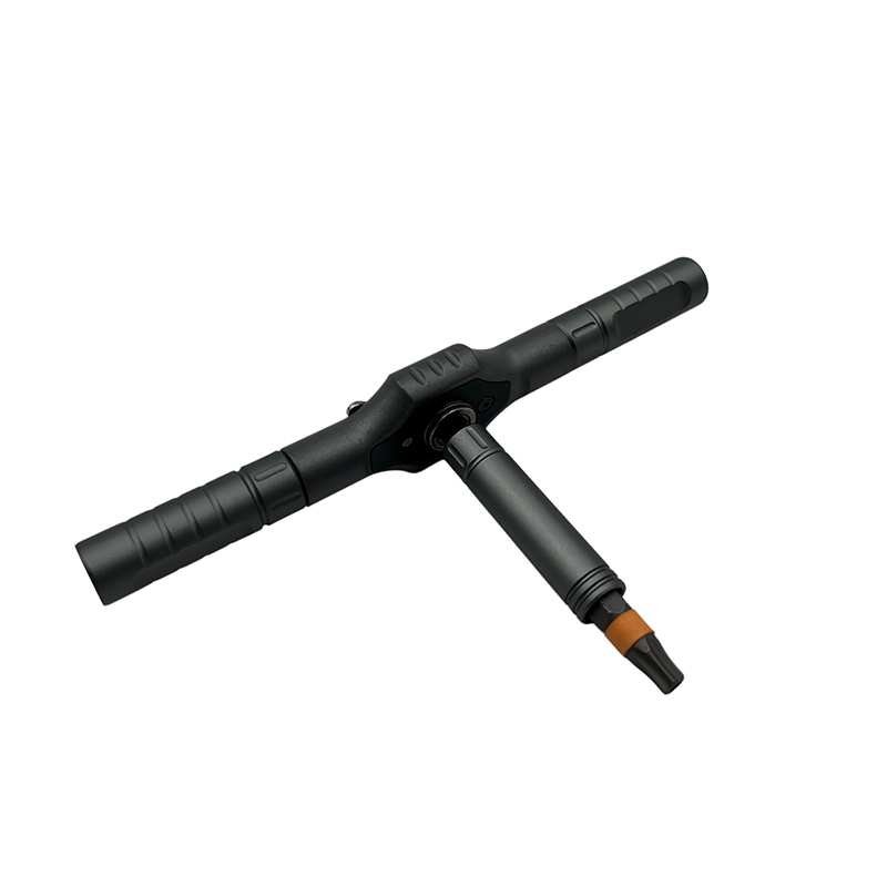40-in-1 Ratchet Screwdriver Set — screwdriver body and controls — thumbnail